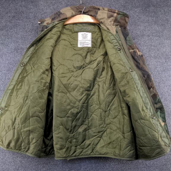 U.S. Military Cold Weather Coat W/ Liner Woodland Camo Green Brown SZ XL Vintage - Picture 4 of 16